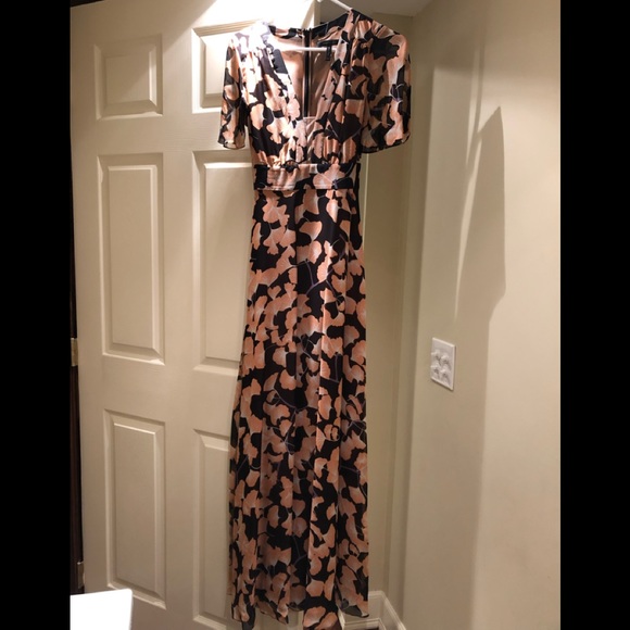 BCBGMaxAzria Dresses & Skirts - NWOT BCBG Maxazria Anaelle Kimono maxie dress